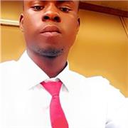 Professeur particulier donne des cours aux étudiants